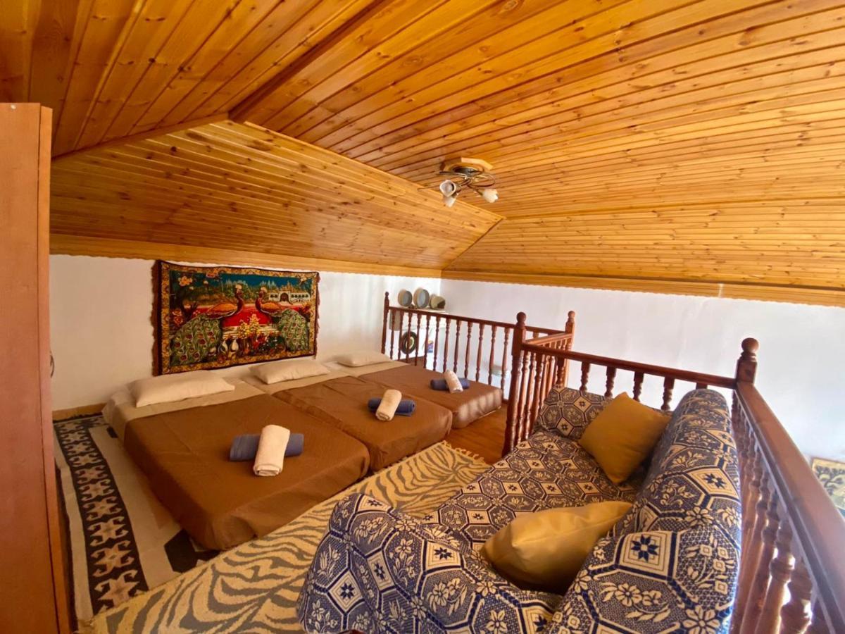 Villa Afroditi Chalki Town Buitenkant foto